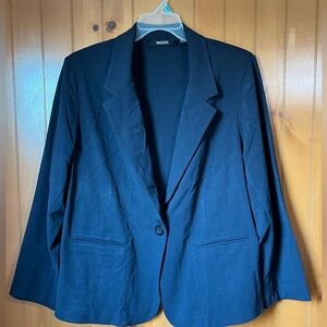 Briggs Black Jacket Blazer one Button Womens Size 2X long sleeve faux pockets